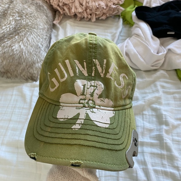 Guinness Bottle Opener Cap - Picture 7 of 8